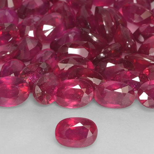 Rubí Rosado rojizo natural de 0.74 ct, Ovalada, VS-SI