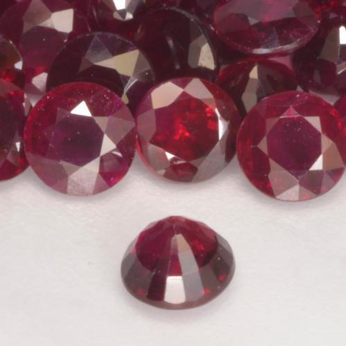 Rubí Rojo oscuro natural de 0.31 ct, Redondo, VS-SI