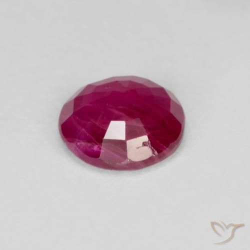 Rubí Rojo medio natural de 0.67 ct, Redondo, VS-SI