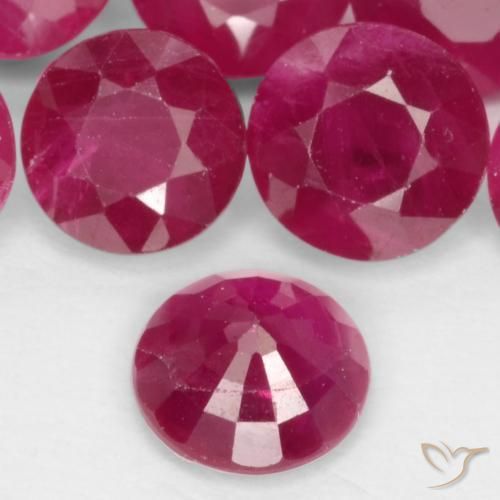 Rubí Rojo medio natural de 0.59 ct, Redondo, VS-SI