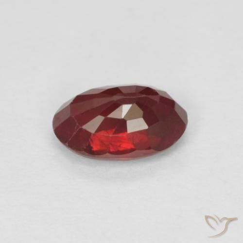 Rubí Rojo sangre natural de 0.59 ct, Ovalada, VS-SI