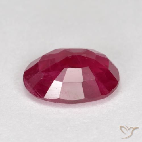 Rubí Rojo medio natural de 1.05 ct, Ovalada, VS-SI