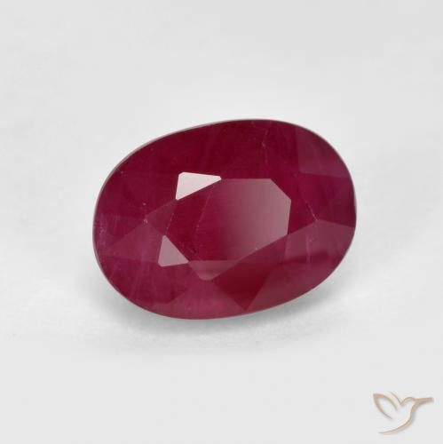 Rubí Rojo medio natural de 1.33 ct, Ovalada, VS-SI