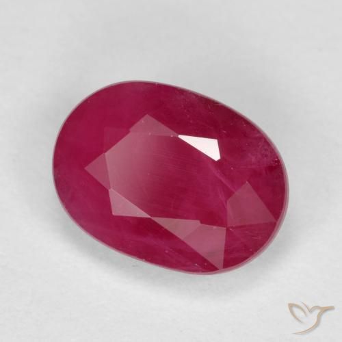 Rubí Rojo medio natural de 1.11 ct, Ovalada, VS-SI