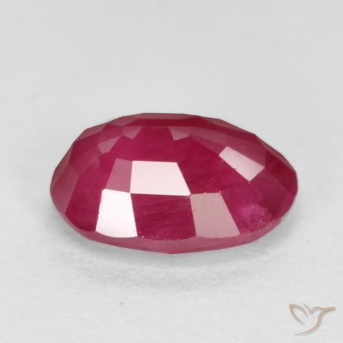 Rubí Rojo medio natural de 1.11 ct, Ovalada, VS-SI