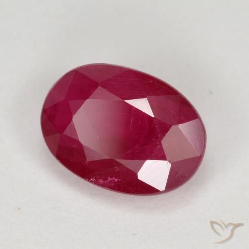 Rubí Carmesí intenso natural de 1.16 ct, Ovalada, VS-SI