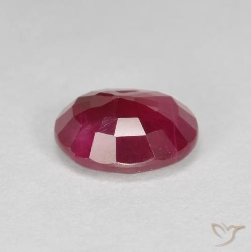 Rubí Rojo oscuro natural de 1.10 ct, Ovalada, SI