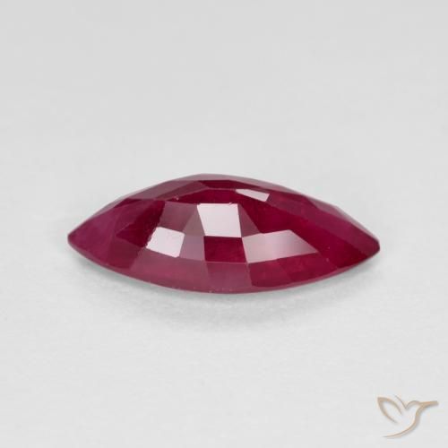 Rubí Rojo oscuro natural de 1.20 ct, Marquesa, VS-SI