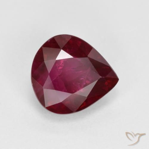 Rubí Rojo oscuro natural de 1.15 ct, En forma de pera, VS-SI