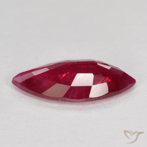Rubí Rojo sangre natural de 1.00 ct, Marquesa, VS-SI
