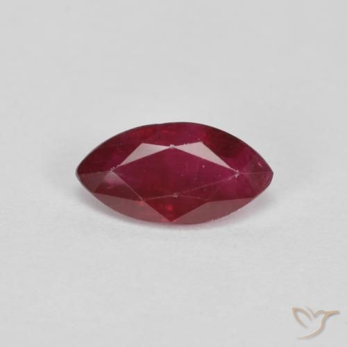 0.94ct Natural Rojo oscuro Rubí, Marquesa, VS-SI
