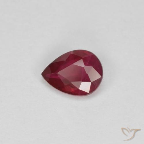 0.30ct Natural Rojo oscuro Rubí, En forma de pera, VS-SI