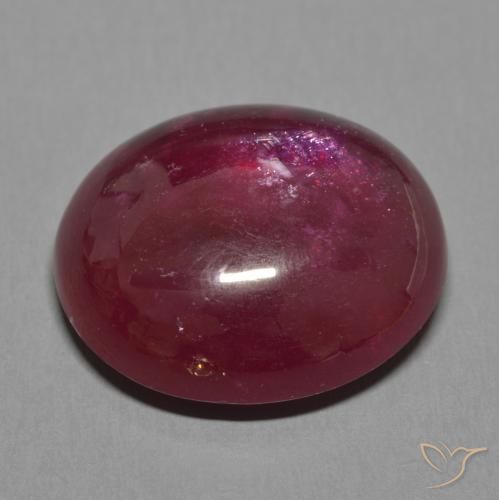 Rubí Rojo vino natural de 23.90 ct, Ovalada, Translúcido