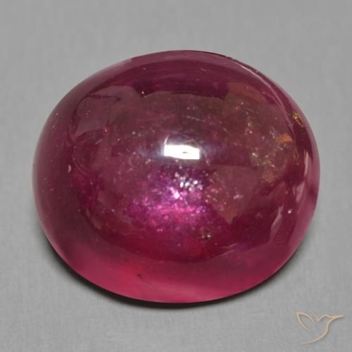 Rubí Rojo vino natural de 24.77 ct, Ovalada, Translúcido