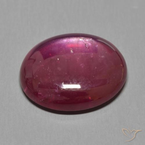 Rubí Rojo vino natural de 15.86 ct, Ovalada, Translúcido