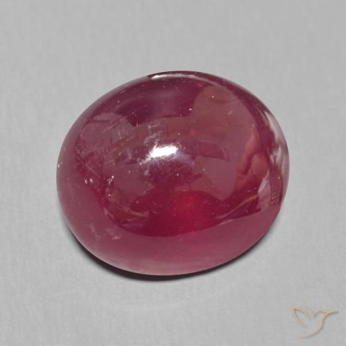 Rubí Rojo oscuro natural de 9.18 ct, Ovalada, Translúcido