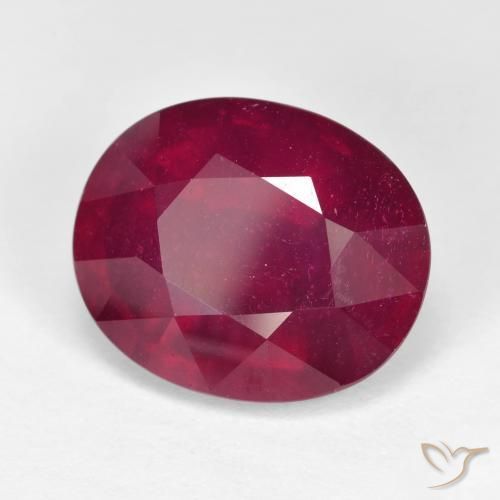 Rubí Rojo oscuro natural de 15.51 ct, Ovalada, VVS-VS