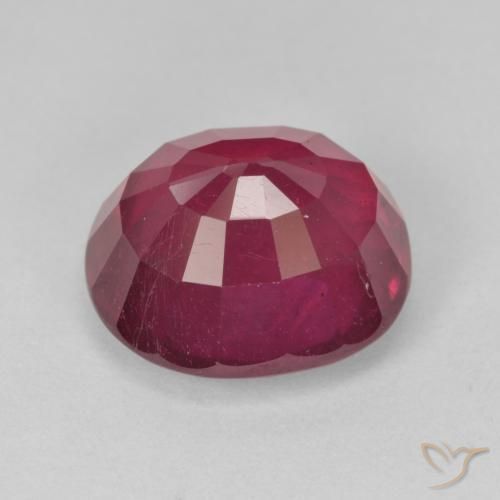 Rubí Rojo medio natural de 9.10 ct, Ovalada, VS