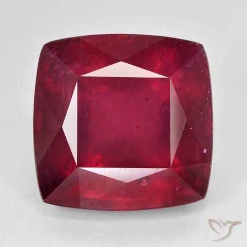 24.06ct Natural Rojo oscuro Rubí, Forma Cojín, VS