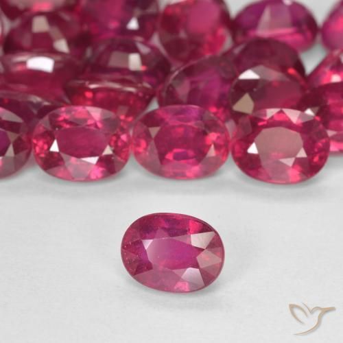 Rubí Rosado rojizo intenso natural de 2.03 ct, Ovalada, VS