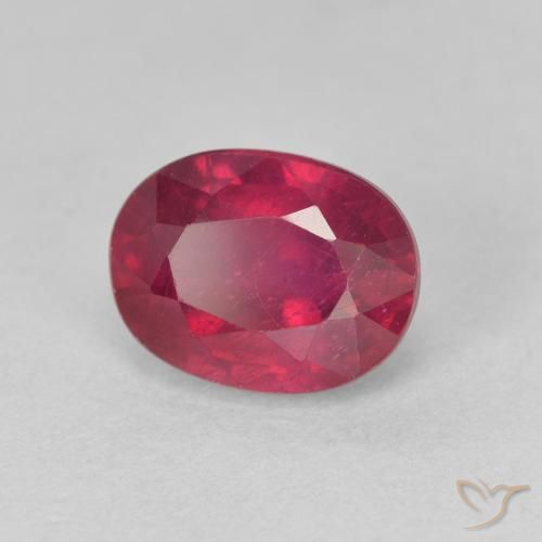 Rubí Rojo medio natural de 2.34 ct, Ovalada, VS