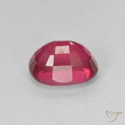 Rubí Rosado rojizo intenso natural de 2.14 ct, Ovalada, VS