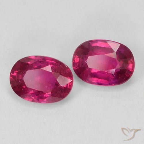 Gemas de Rubí Rojo medio natural de 2.44 ct, Ovalada, VS