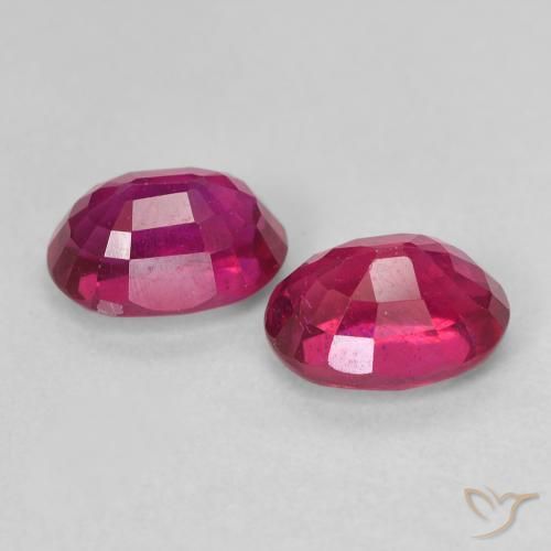 Gemas de Rubí Rosado rojizo intenso natural de 2.47 ct, Ovalada, VS