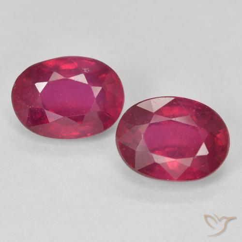 3.53ctw Natural Medium Dark-Red Rubí, Ovalada, VS
