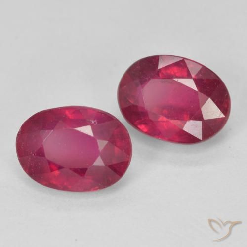 Gemas de Rubí Medium Dark-Red natural de 3.53 ct, Ovalada, VS
