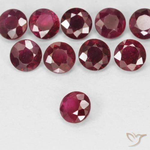 Rubí Rojo oscuro natural de 0.30 ct, Redondo, VS