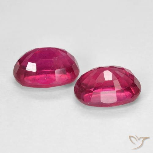 Gemas de Rubí Rosado rojizo intenso natural de 2.75 ct, Ovalada, VS