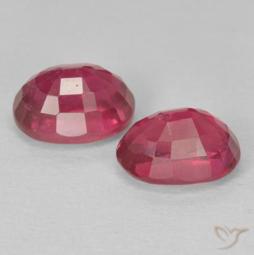 Gemas de Rubí Rojo claro natural de 2.64 ct, Ovalada, VS