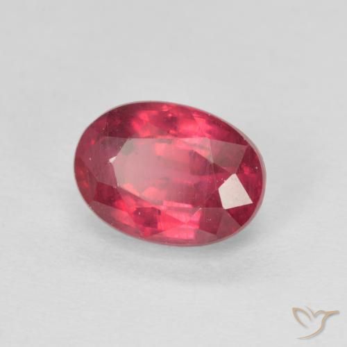 Rubí Rosado rojizo natural de 1.45 ct, Ovalada, VS