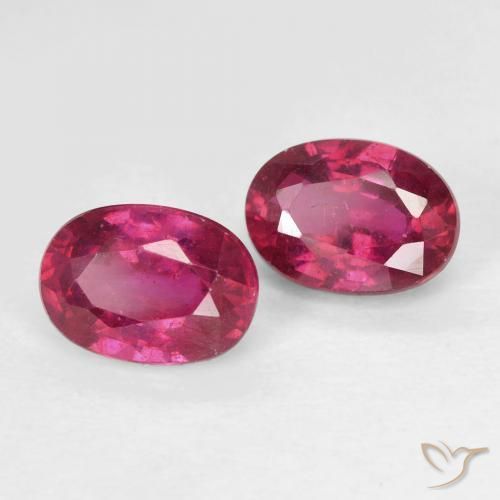 Gemas de Rubí Rojo medio natural de 2.60 ct, Ovalada, VS