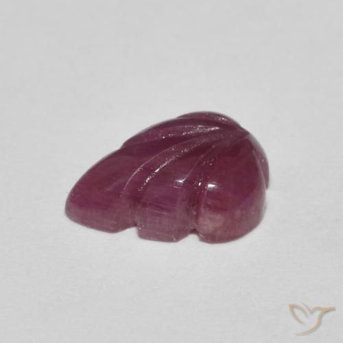 Rubí Carmesí intenso natural de 1.67 ct, Elegante, Opaco