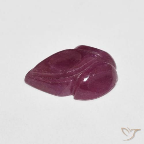Rubí Rojo oscuro natural de 2.30 ct, Corte Flor, Opaco
