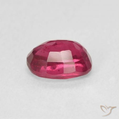 Rubí Medium Dark-Red natural de 1.32 ct, Ovalada, VS