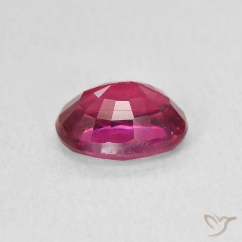 Rubí Rojo medio natural de 1.24 ct, Ovalada, VS