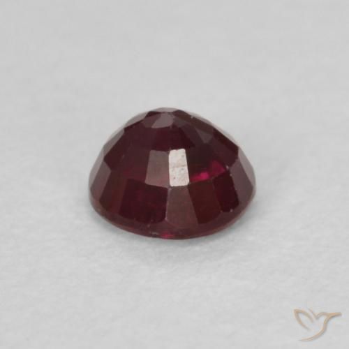 Rubí Rojo medio natural de 0.33 ct, Redondo, VS