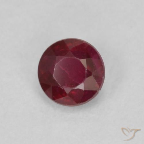 Rubí Rojo oscuro natural de 0.30 ct, Redondo, VS
