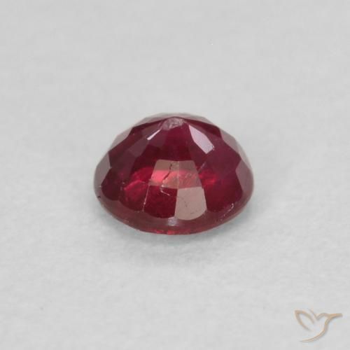 Rubí Rojo oscuro natural de 0.30 ct, Redondo, VS