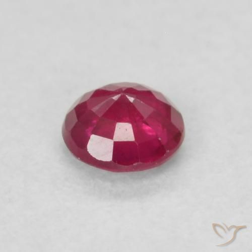 Rubí Rojo oscuro natural de 0.20 ct, Redondo, VS