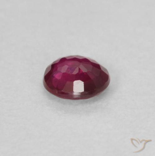 Rubí Rojo oscuro natural de 0.17 ct, Redondo, VS