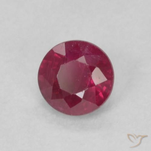 Rubí Rojo oscuro natural de 0.32 ct, Redondo, SI