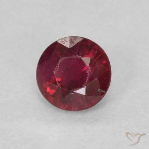 Rubí Rojo oscuro natural de 0.28 ct, Redondo, SI