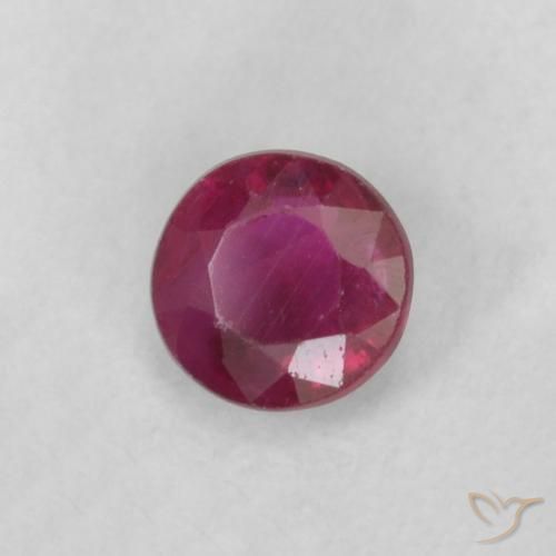 Rubí Rojo vino intenso natural de 0.21 ct, Redondo, VS-SI