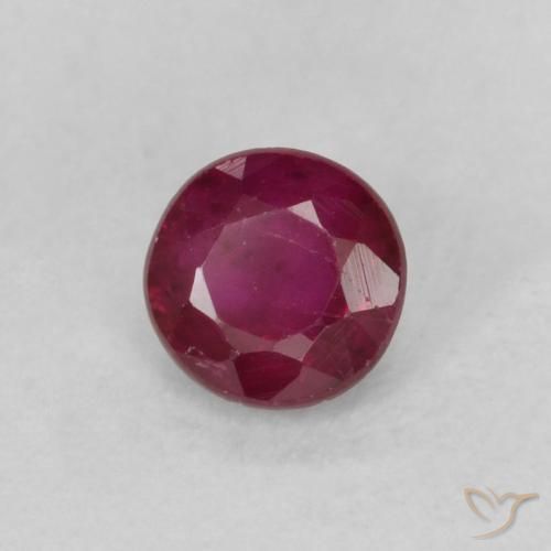 Rubí Rojo vino intenso natural de 0.21 ct, Redondo, VS-SI