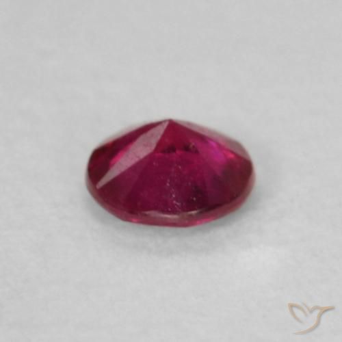 Rubí Rojo vino intenso natural de 0.16 ct, Redondo, VS
