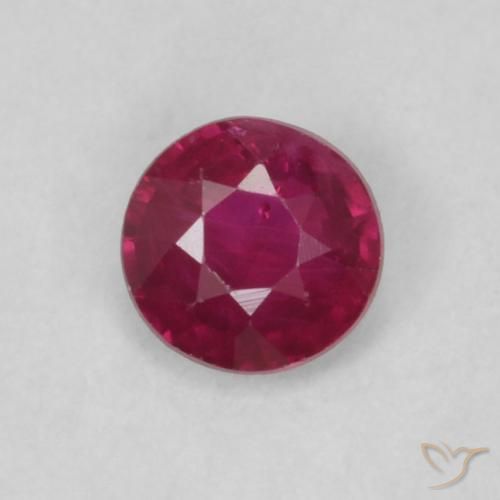 0.20ct Natural Rojo oscuro Rubí, Redondo, VS